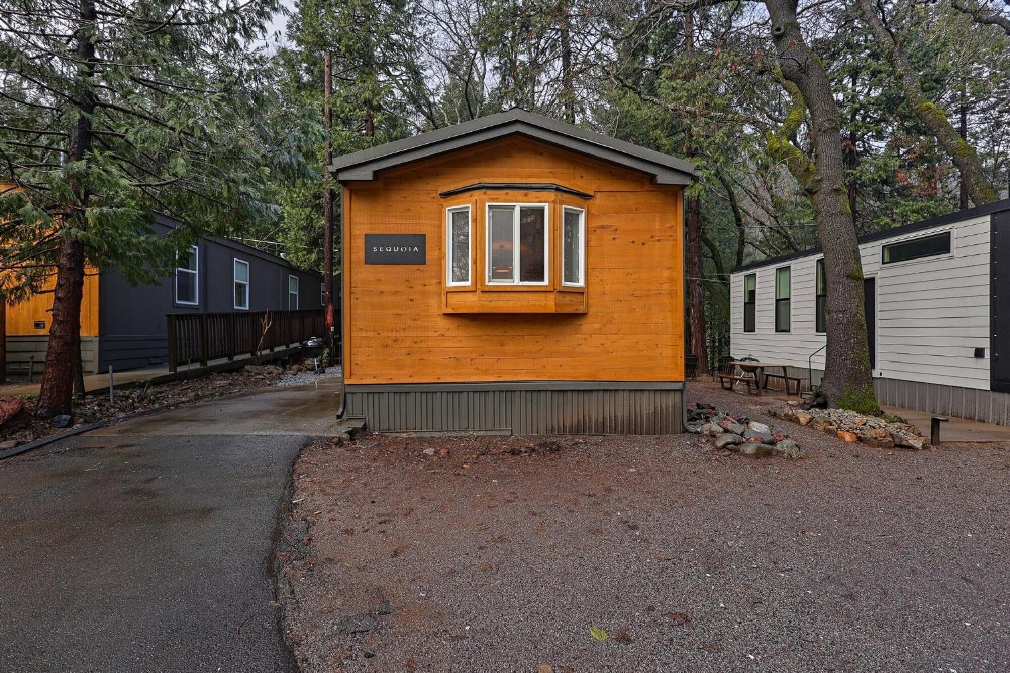 Cave Springs Resort Dunsmuir Luaran gambar