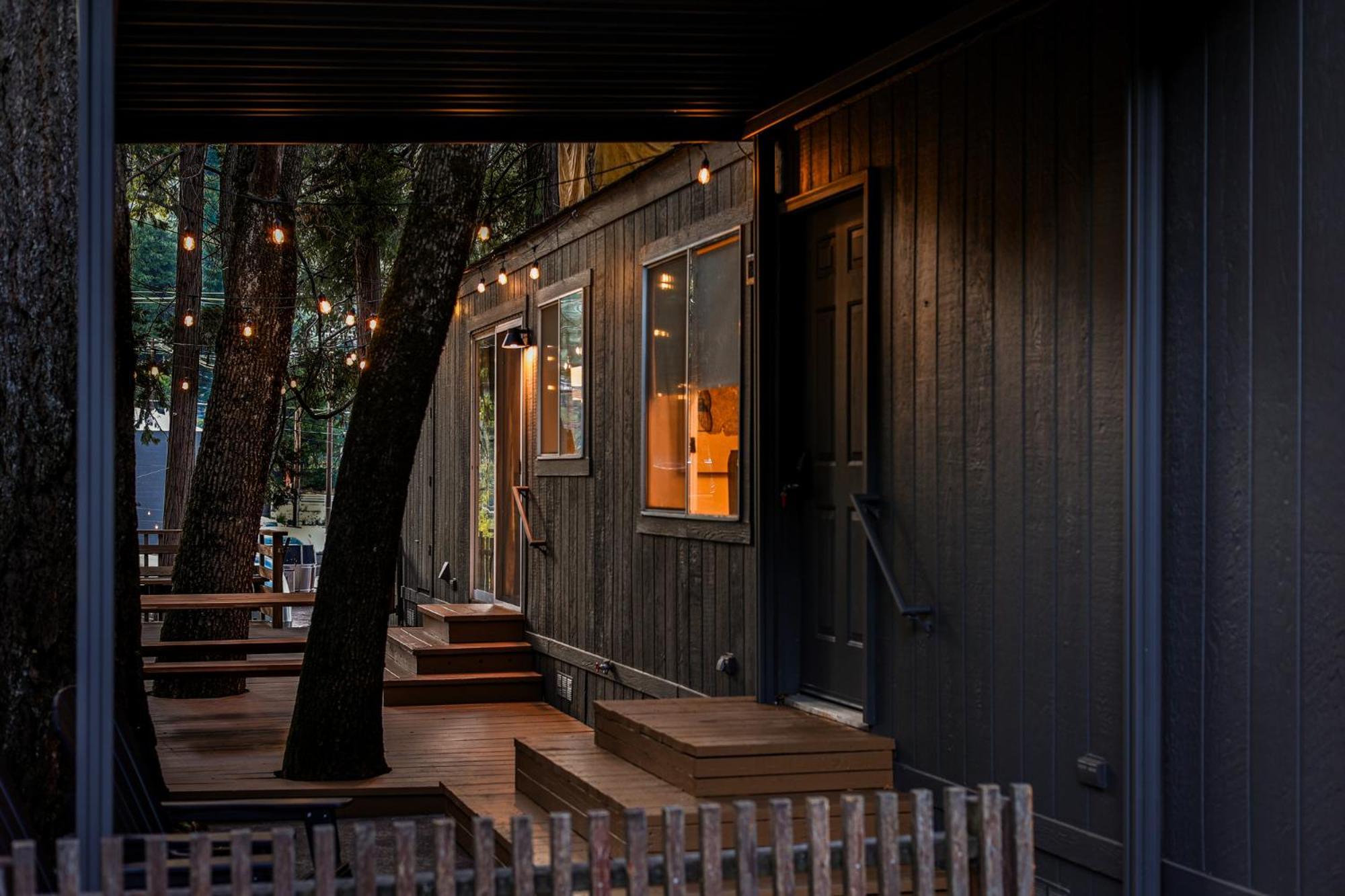 Cave Springs Resort Dunsmuir Luaran gambar